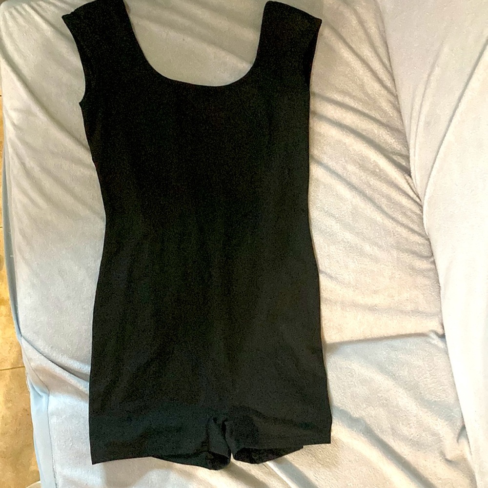 Backless ROMPER - Picture 3 of 4